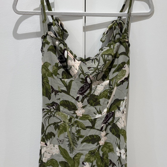 Reformation Dresses & Skirts - Reformation “Nikita” Green Floral Dress